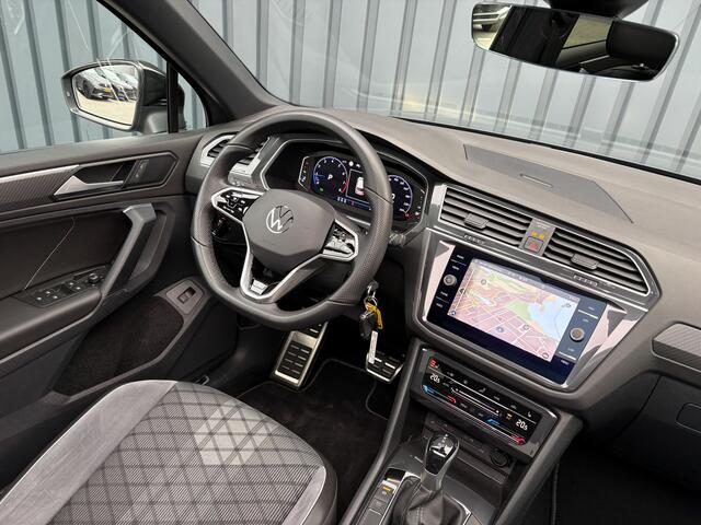 Volkswagen TIGUAN 1.5 TSI R-Line Business | Black Style | Panodak | Elk. A-klep | IQ Light | Prijs Rijklaar!!