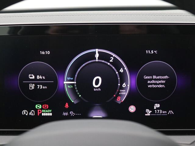 Volkswagen TIGUAN 1.5 eHybrid R-Line Edition 272PK DSG Pano-Schuifdak, Black Style, 19" LM Velgen, Keyless, Navi via Apple Carplay/Android Auto, Achteruitrijcamera, Side Assist, Elektr. Achterklep