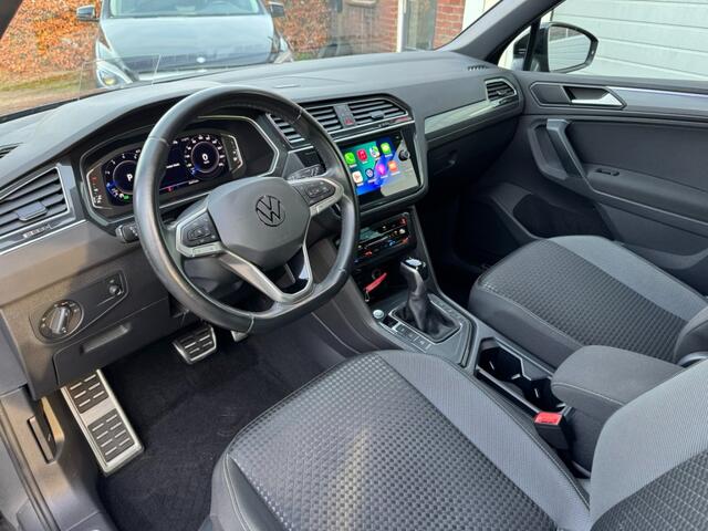 Volkswagen TIGUAN 1.5TSI 150PK DSG Active IQ-Light Virtual Camera ACC Trekhaak Navi