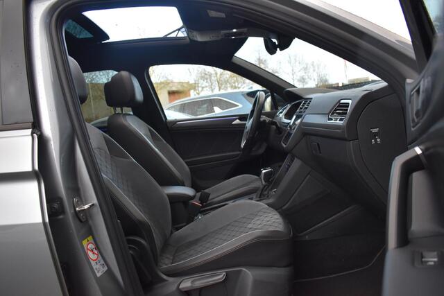 Volkswagen TIGUAN Allspace 1.5 TSI R-Line 7p. Pano Lane ACC Stuurvw Trekhaak