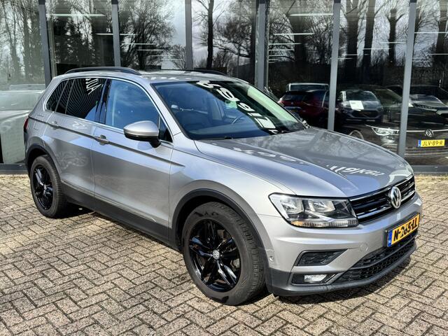 Volkswagen TIGUAN 1.4 TSI ACT Comfortline*Leder*Panoramadak*AHK*EXPORT/EX.BPM*