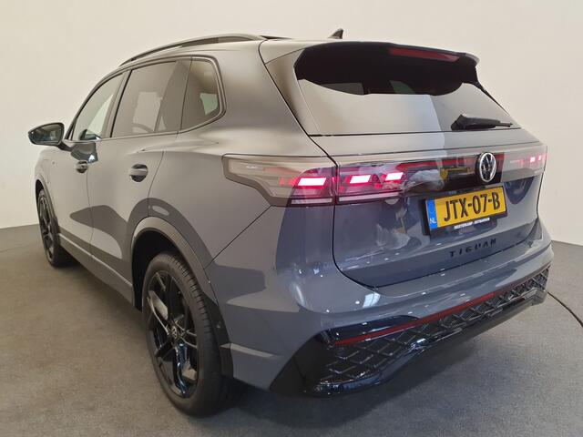 Volkswagen TIGUAN 1.5 eHybrid 272pk DSG/AUT R-Line Wegklapbare trekhaak, Panoramadak, Harman/Kardon, Leder