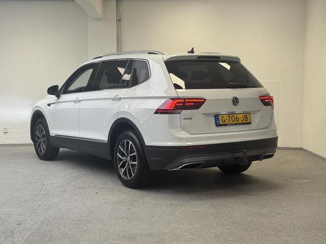 Volkswagen TIGUAN Allspace 1.5 TSI Comfortline Business | TREKHAAK | CARPLAY |