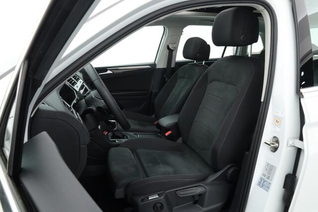 Volkswagen TIGUAN 1.4 TSI eHybrid Business+ | Pano | Camera | Adapt. Cruise | Stoel- Stuurverw. | Digi. Cockpit | Apple CarPlay