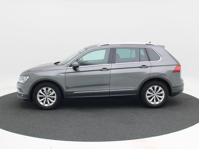 Volkswagen TIGUAN 1.5 TSi 150 Pk Automaat Comfortline Business | Adaptive Cruise | Climatronic | CarPlay | Camera | Navigatie | 17 Inch | 89.810 Km !!