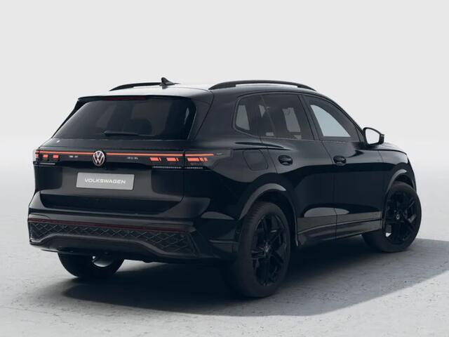 Volkswagen TIGUAN R-Line Edition 1.5 eHybrid 204 PK 6 versn. DSG · Achteruitrijcamera · Draadloze telefoonlader · Black style pakket ·