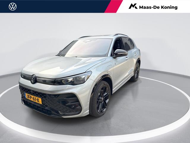 Volkswagen TIGUAN 1.5 272pk DSG eHybrid R-Line Edition · Panoramadak · Leder · Harman Kardon · 360 Camera · Wegklapbare Trekhaak · Stoelventilatie · Head-Up · Black Style · 20'' Inch · Garantie t/m 19-09-2029 of 100.000km