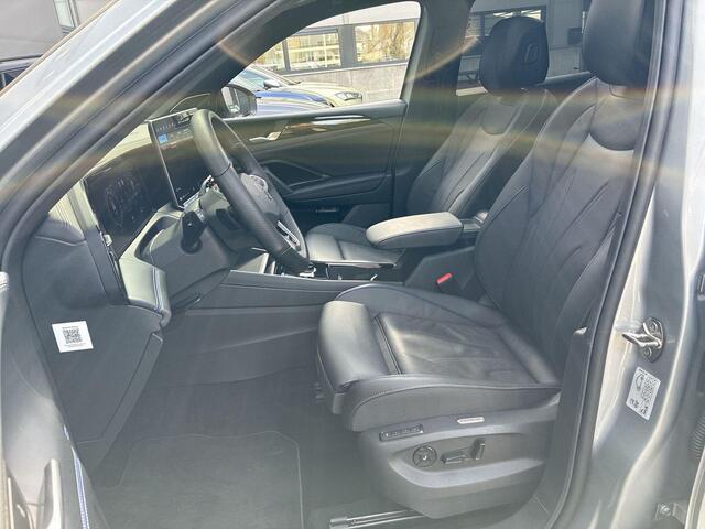 Volkswagen TIGUAN 1.5 272pk DSG eHybrid R-Line Edition · Panoramadak · Leder · Harman Kardon · 360 Camera · Wegklapbare Trekhaak · Stoelventilatie · Head-Up · Black Style · 20'' Inch · Garantie t/m 19-09-2029 of 100.000km