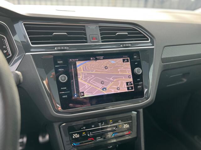 Volkswagen TIGUAN 1.5 TSI 150pk DSG R-Line Business Panoramadak Black Style