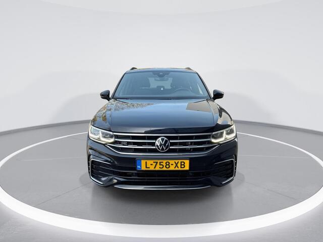 Volkswagen TIGUAN 1.5 TSI 150pk DSG R-Line · Camera · Apple/Android Car Play · ACC · Sportstoelen · Navigatie · 20"Velgen ·