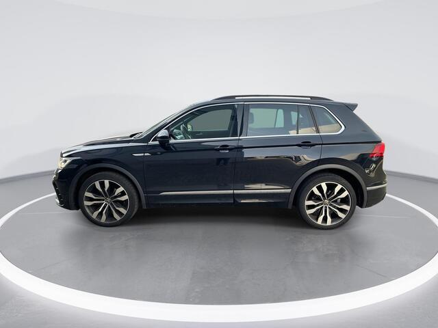 Volkswagen TIGUAN 1.5 TSI 150pk DSG R-Line · Camera · Apple/Android Car Play · ACC · Sportstoelen · Navigatie · 20"Velgen ·