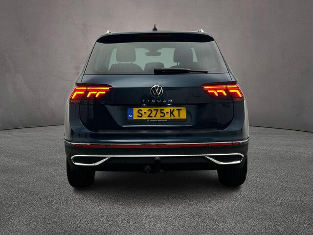 Volkswagen TIGUAN Elegance 1.4 TSI eHybrid 245pk DSG Automaat Trekhaak, Head up display, Adaptive cruise control, LED matrix koplampen, Elektrische achterklep