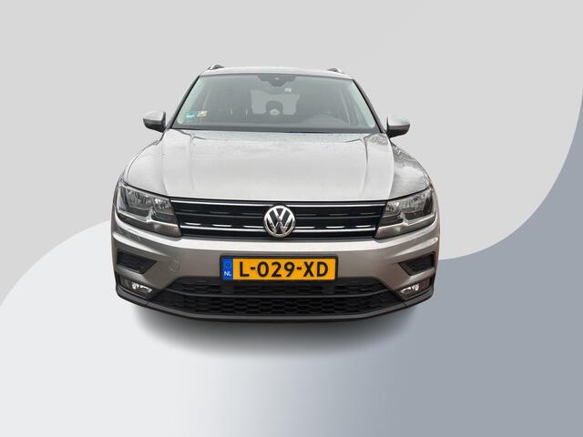 Volkswagen TIGUAN 1.5 TSI ACT Highline | 150pk | Trekhaak | Stoelverwarming | Parkeersensoren Voor & Achter | Trekgewicht 1.800kg (geremd)