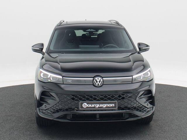 Volkswagen TIGUAN R-Line Edition 1.5 eHybrid 272 PK | Trekhaak | Pano | Adaptief Onderstel | 360 Camera | HUD | ACC |