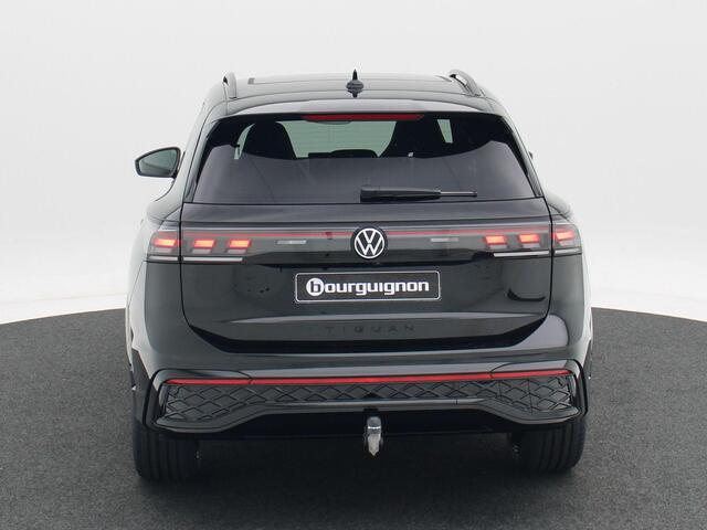 Volkswagen TIGUAN R-Line Edition 1.5 eHybrid 272 PK | Trekhaak | Pano | Adaptief Onderstel | 360 Camera | HUD | ACC |