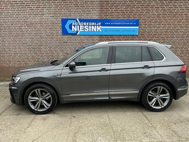 Volkswagen TIGUAN 1.4 TSI R-Line Automaat DSG/Pano/Carplay/ACC