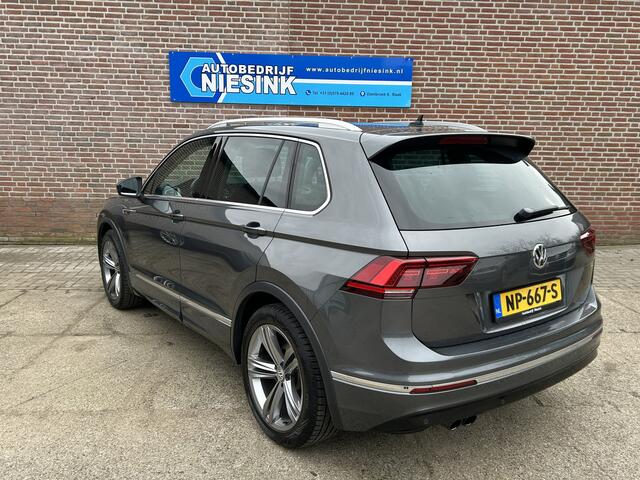 Volkswagen TIGUAN 1.4 TSI R-Line Automaat DSG/Pano/Carplay/ACC