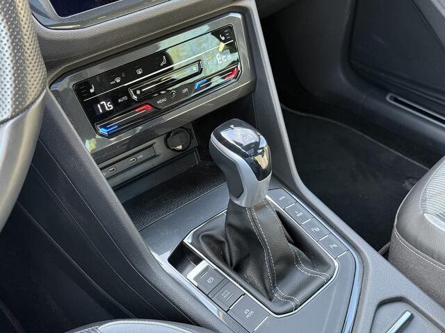 Volkswagen TIGUAN 1.4 TSI eHybrid R-Line Business+ | Trekhaak | Pano | Camera | Dodehoek