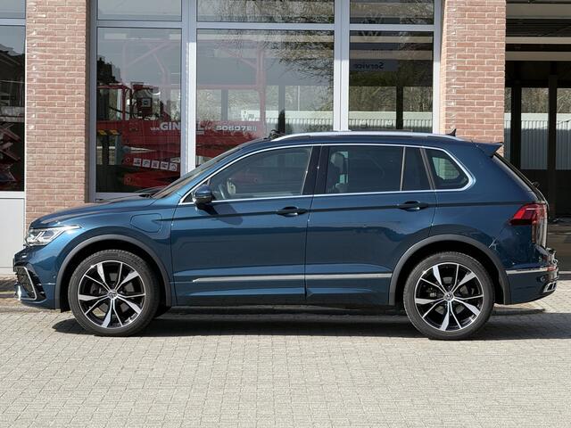 Volkswagen TIGUAN 1.4 TSI eHybrid R-Line Business+ | Pano | HUD | Keyless | 360° camera