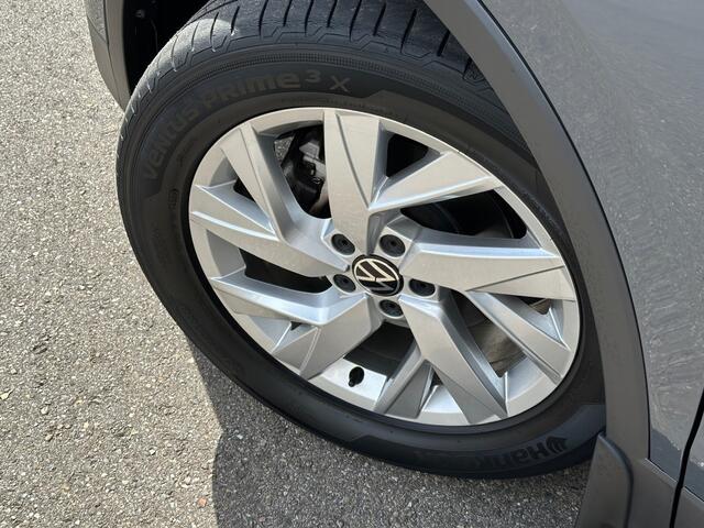 Volkswagen TIGUAN 1.5 TSI 150pk DSG Life | Trekhaak | Standkachel | Ergo stoel | Camera | Carplay | Rijklaar incl. garantie