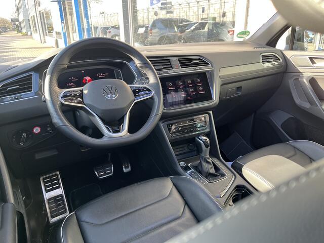 Volkswagen TIGUAN 1.4 TSI eHybrid R-Line / AUTOMAAT/ LEER/ PANO/ DCC/ APP-CONNECT/ PARK.SENSOR+360 CAMERA/ MEMORY SEAT/ STUUR+STOELVERWARM./ DODEHOEK/ HEAD-UP/ KEYLESS/ ELEK.KLEP/ NAVI/ DAB/ CLIMA/ LED/ 20'' LMV