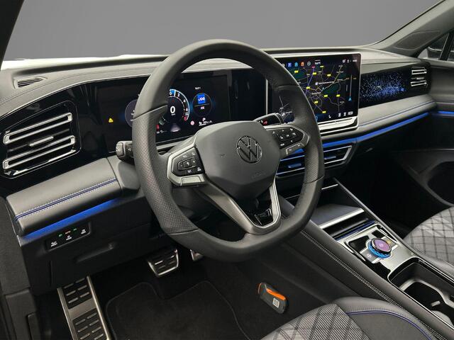 Volkswagen TIGUAN R-Line Edition 1.5 TSI eHybrid 204pk DSG Automaat Trekhaak, Panoramadak, Navigatie, Adaptive cruise control, Achteruitrijcamera, LED koplampen