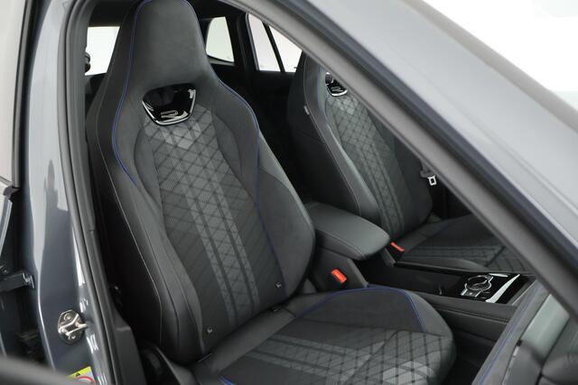 Volkswagen TIGUAN 1.5 272pk eHybrid R-Line Edition Black Style Trekhaak 360Camera Keyless Massage Virtual Cockpit Panoramadak Navigatie