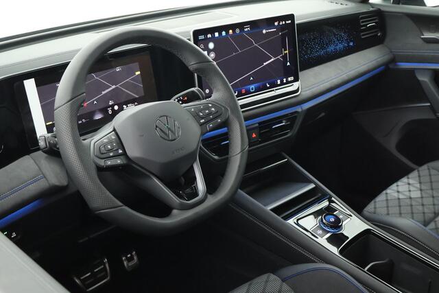 Volkswagen TIGUAN 1.5 272pk eHybrid R-Line Edition Black Style Trekhaak 360Camera Keyless Massage Virtual Cockpit Panoramadak Navigatie