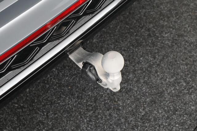 Volkswagen TIGUAN 1.5 272pk eHybrid R-Line Edition Black Style Trekhaak 360Camera Keyless Massage Virtual Cockpit Panoramadak Navigatie