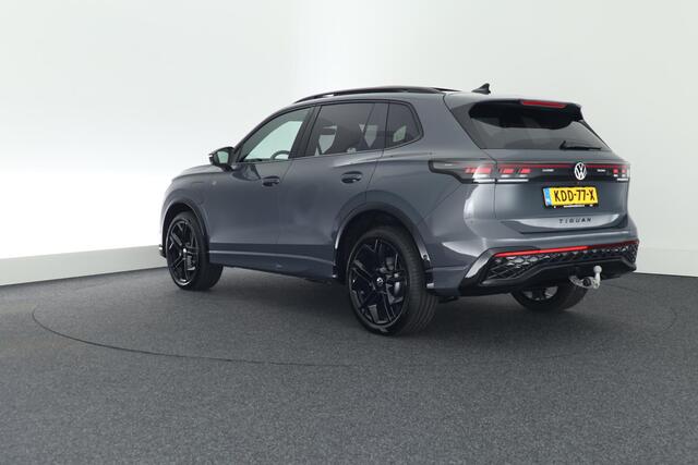 Volkswagen TIGUAN 1.5 272pk eHybrid R-Line Edition Black Style Trekhaak 360Camera Keyless Massage Virtual Cockpit Panoramadak Navigatie