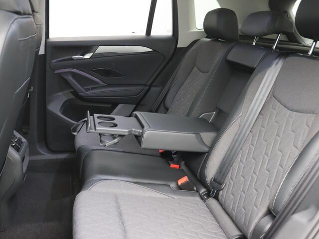 Volkswagen TIGUAN 1.5 eHybrid Life Edition 204PK DSG Trekhaak, 18" LM Velgen, Keyless, Achteruitrijcamera, Side Assist, Navi via Apple Carplay/Android Auto, Adaptieve Cruise Control, Stoel-Stuurverwarming, Elektr. Achterklep