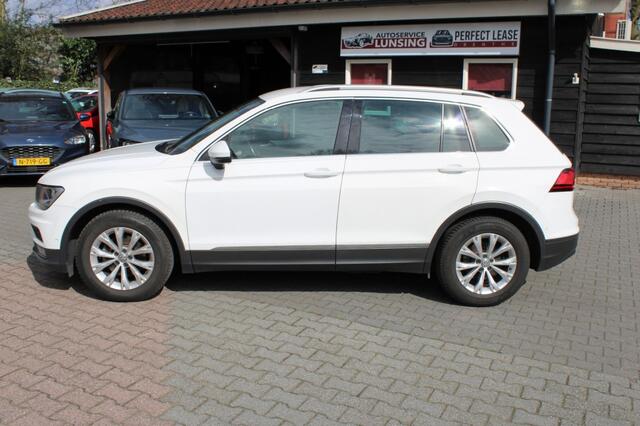 Volkswagen TIGUAN 1.5 TSI ACT ComfortLine Business Automaat - Camera navi
