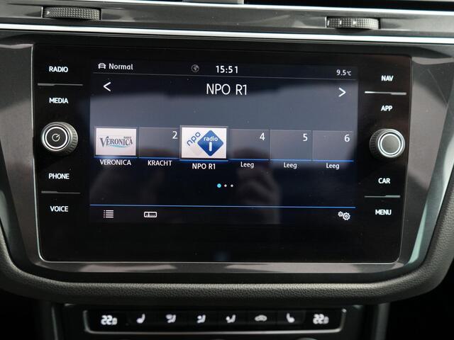 Volkswagen TIGUAN 1.5 TSI ACT Highline Business R-Line | Pano | Matrix | Carplay | 20inch | ACC |