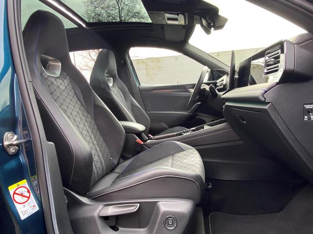 Volkswagen TIGUAN 1.5 eHybrid R-Line Black 272 pk | Zeer compleet