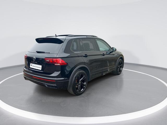 Volkswagen TIGUAN 1.5TSI/150PK DSG R-Line · Panoramadak · Blackstyle · Apple/Android Car Play · Navigatie · Stoelverwarming ·