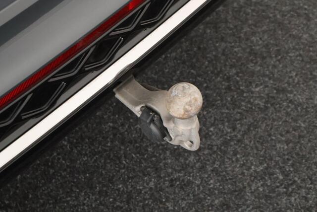 Volkswagen TIGUAN 1.5 eTSI 150pk R-Line Business Trekhaak 360Camera harman/kardon Head-Up Virtual Cockpit Navigatie