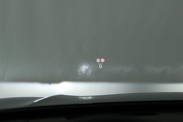 Volkswagen TIGUAN 1.5 eTSI 150pk R-Line Business Trekhaak 360Camera harman/kardon Head-Up Virtual Cockpit Navigatie