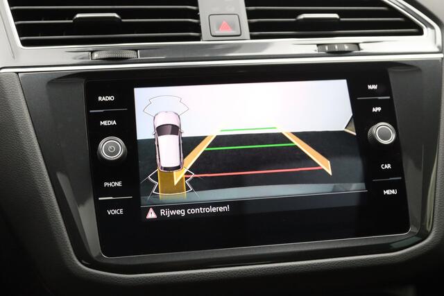 Volkswagen TIGUAN 1.4 TSI eHybrid 245 PK R-Line Business, Panoramadak, Winterpakket, Adap. Cruise Control,