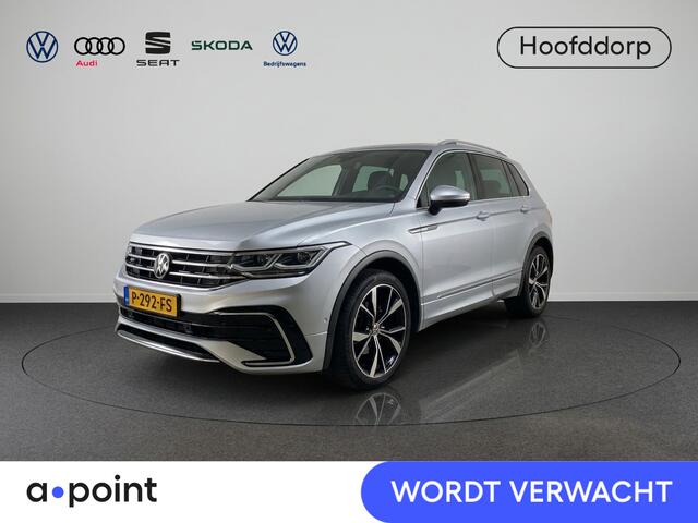 Volkswagen TIGUAN 1.5 TSI R-Line 150 pk Automaat (DSG) | Navigatie | Panoramadak | Trekhaak (wegklapbaar) | Parkeersensoren (Park assist) | Achteruitrijcamera | Stoelverwarming | R-Line |