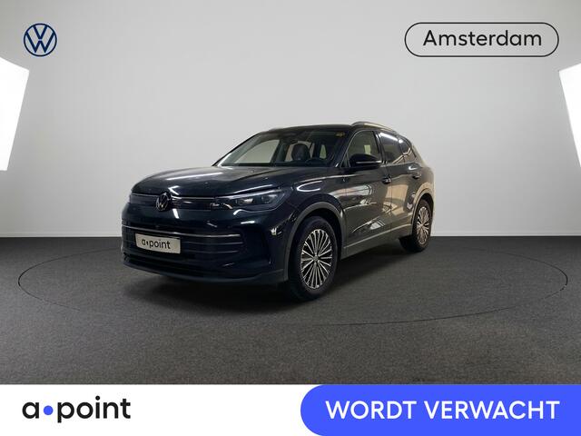 Volkswagen TIGUAN 1.5 eTSI Life Edition GOAL 130 pk Automaat (DSG) | Navigatie | Trekhaak (wegklapbaar) | Parkeersensoren (Park assist) | Rondomzicht camera | Stoelverwarming |