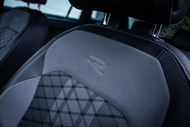 Volkswagen TIGUAN 1.5 TSI R-Line I iQ-Light I Virtual-cockpit I ACC I Camera I Carplay I Dealer-onderhouden