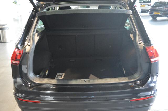 Volkswagen TIGUAN 1.5 TSI ACT JOIN navi camera led pdc trekhaak 150 pk !!