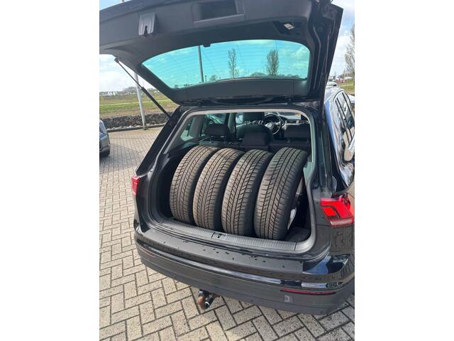 Volkswagen TIGUAN 1.4 TSI Comfortline Business | VERWACHT | Navi | Clima | Stoelverwarming |