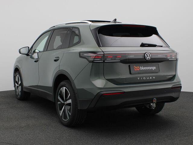 Volkswagen TIGUAN 1.5 eHybrid Life Edition 204PK DSG Pano-Schuifdak, Trekhaak, 19" LM Velgen, Navi via apple carplay/android auto, Stoel-stuurverwarming, Keyless, Elektr. Achterklep, Side Assist