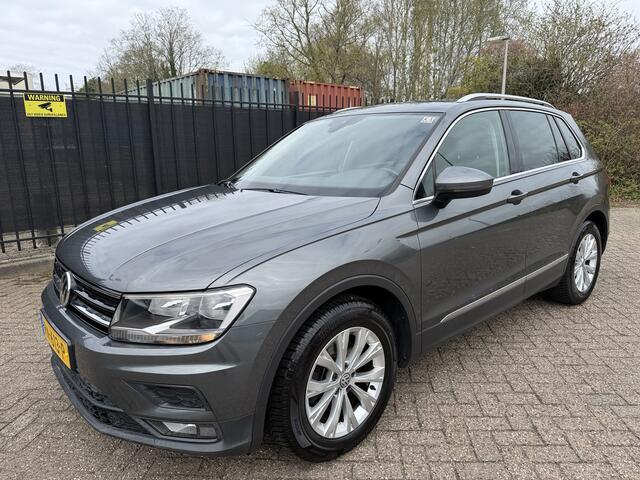 Volkswagen TIGUAN 1.4 TSI ACT Comfortline Business Carplay/Clima/Cruise/Trekhaak