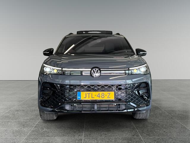 Volkswagen TIGUAN 1.5 272pk eHybrid R-Line Edition Panoramaschuif-kanteldak | Bekleding leder 'Varenna' geperforeerd | Soundsysteem 'Harman Kardon'
