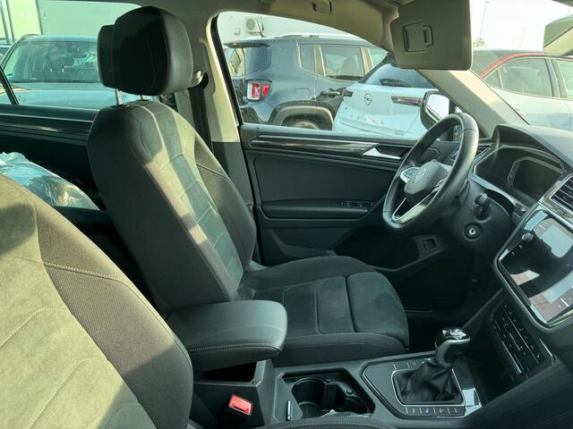 Volkswagen TIGUAN 1.4 TSI eHybrid Elegance