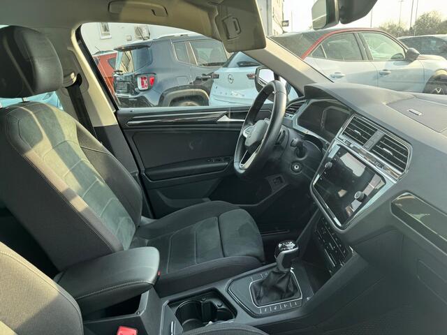Volkswagen TIGUAN 1.4 TSI eHybrid Elegance