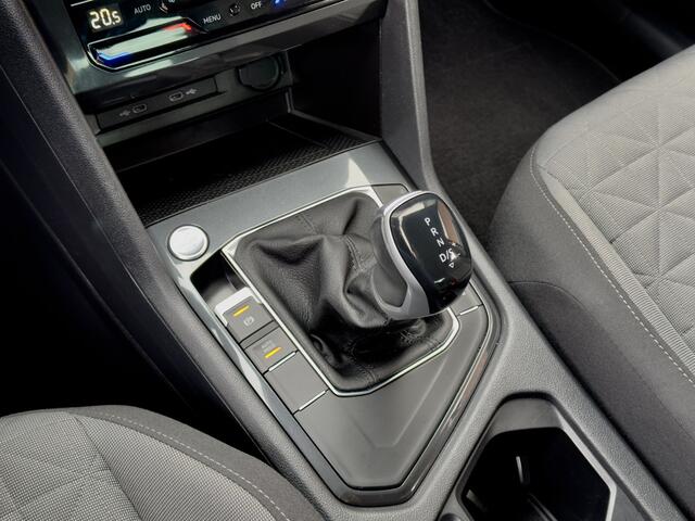 Volkswagen TIGUAN 1.5 TSI AUT7 LIFE NAVI DIGI-DASH APPLE-CARPLAY LED LMV PDC