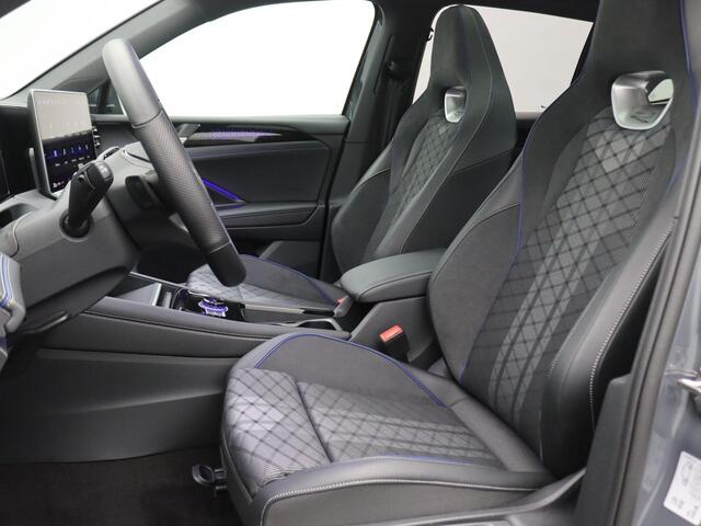 Volkswagen TIGUAN 1.5 eHybrid R-Line Edition 204PK DSG Pano-Schuifdak, Achteruitrijcamera, 20" LM Velgen, Keyless, Side Assist, Stoel-Stuurverwarming